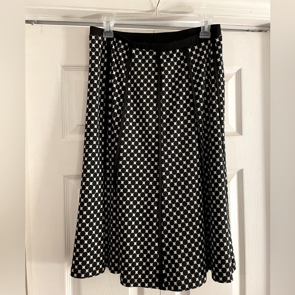 NYCC knee length flare skirt